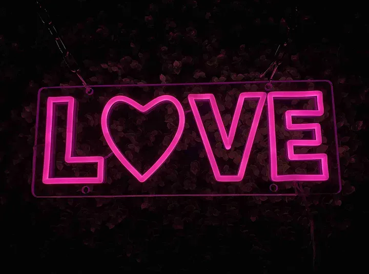 LOVE - Insegne al neon a LED