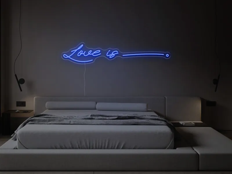 Love is - Insegna Neon LED