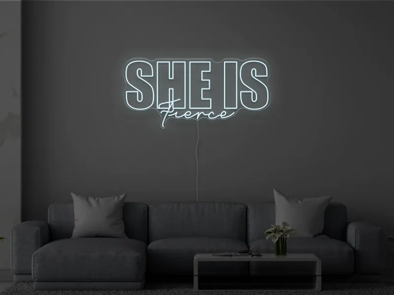 She is Fierce - Insegna Neon LED