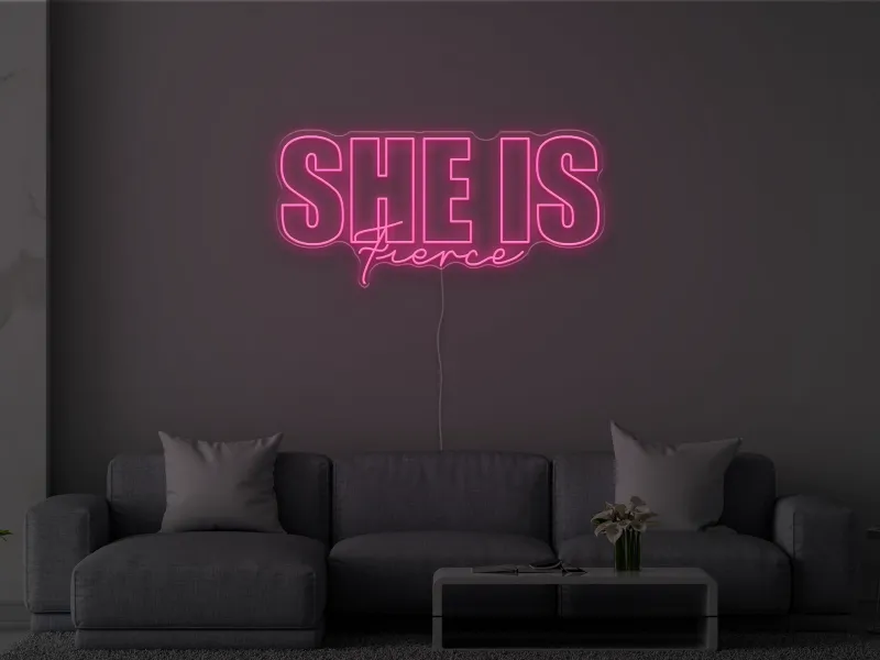 She is Fierce - Insegna Neon LED