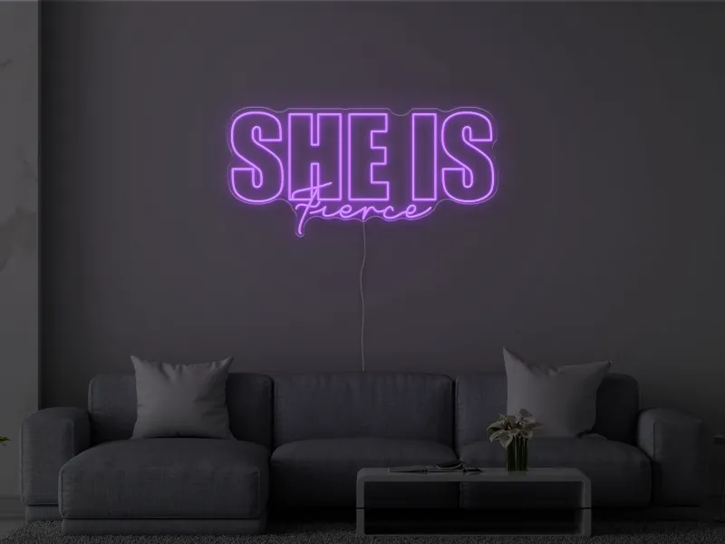 She is Fierce - Insegna Neon LED