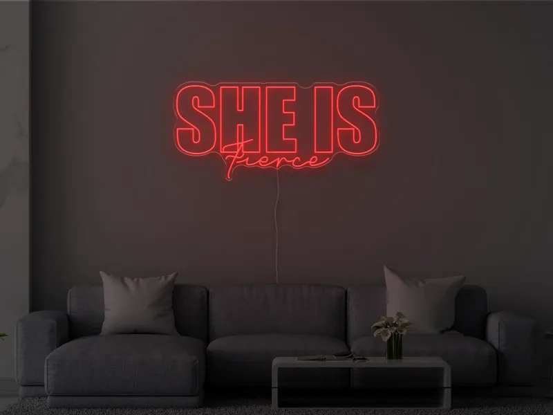She is Fierce - Insegna Neon LED