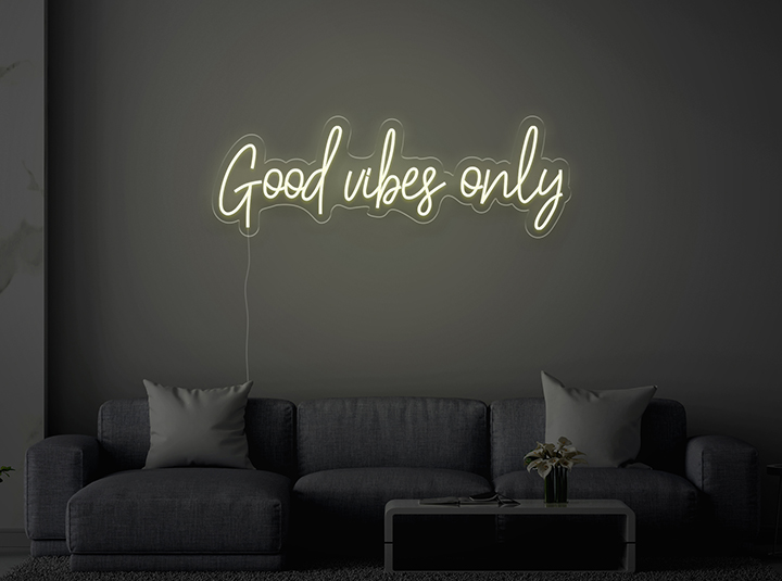 Good vibes only - Semn Luminos LED Neon de Inchiriat